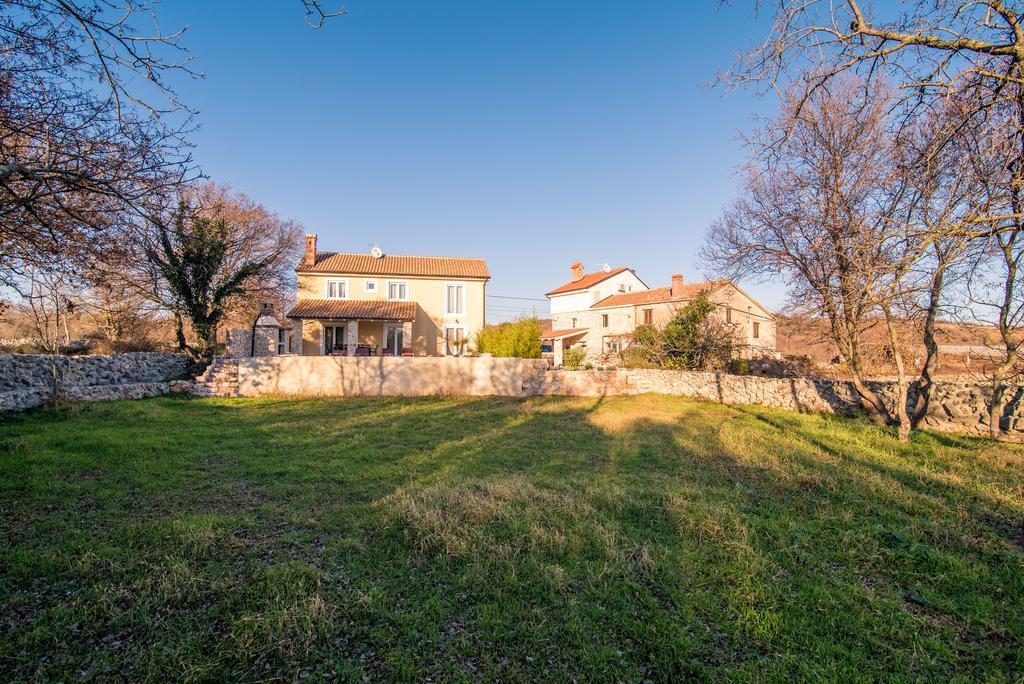 Villa Garica Luaran gambar