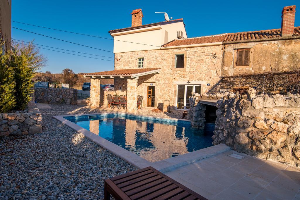 Villa Garica Luaran gambar